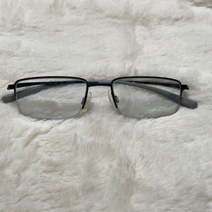Nike men’s flex on frame